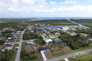 19309 Midway Blvd, Port Charlotte, FL 33948 - Photo 6