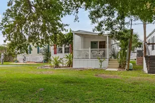 8320 Riverside Dr, Punta Gorda, FL 33982 - Photo 32