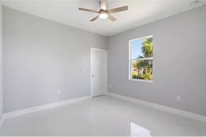 429 Palmyra Avenue, Lehigh Acres, FL 33974 - Photo 26