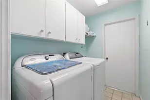 926 Sklar Dr W, Venice, FL 34293 - Photo 28