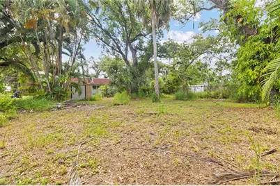 23094 Central Avenue, Port Charlotte, FL 33980 - Photo 24