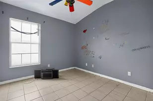 2760 39th Ave NE, Naples, FL 34120 - Photo 8