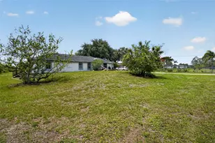 2760 39th Ave NE, Naples, FL 34120 - Photo 30