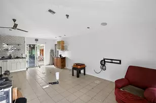 2760 39th Ave NE, Naples, FL 34120 - Photo 2