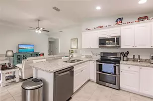 13039 Ridgely Cir, Port Charlotte, FL 33981 - Photo 10