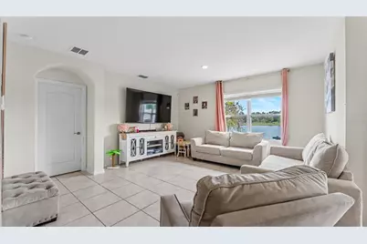 5853 Arlington River Drive, Lakeland, FL 33811 - Photo 10