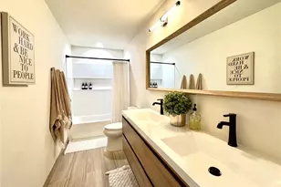 13571 Vancanza Dr, Venice, FL 34293 - Photo 36