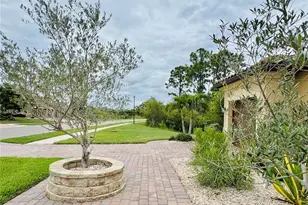 13571 Vancanza Dr, Venice, FL 34293 - Photo 50