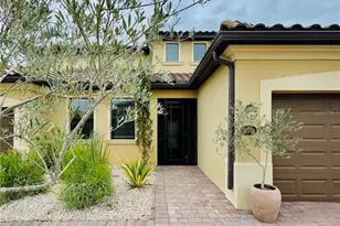 13571 Vancanza Dr, Venice, FL 34293 - Photo 6