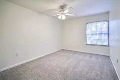 11713 Raintree Drive, Tampa, FL 33617 - Photo 12
