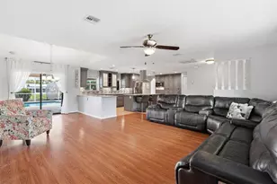18682 Ashcroft Cir, Port Charlotte, FL 33948 - Photo 8