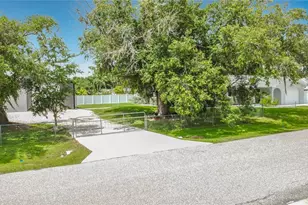 21024 Denise Ave, Port Charlotte, FL 33952 - Photo 52