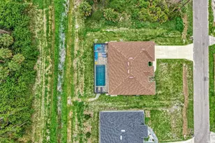 2443 Lancaster Ln, North Port, FL 34286 - Photo 56
