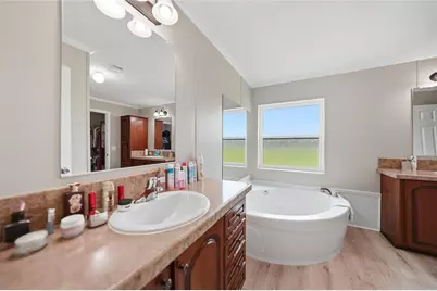 11354 SE South Hog Bay Avenue, Arcadia, FL 34266 - Photo 22