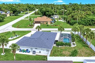 18115 Edgewater Dr, Port Charlotte, FL 33948 - Photo 4