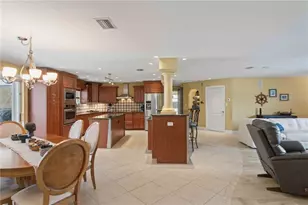 18115 Edgewater Dr, Port Charlotte, FL 33948 - Photo 10