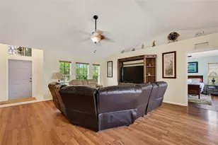 3912 Cincinnati St, North Port, FL 34286 - Photo 2