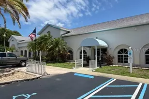 1 Poinsettia Dr, Fort Myers, FL 33905 - Photo 32