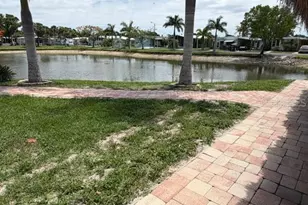 1 Poinsettia Dr, Fort Myers, FL 33905 - Photo 34