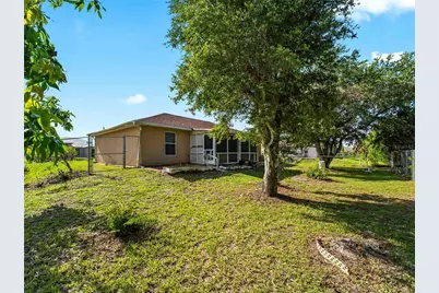 1103 Lee Avenue, Lehigh Acres, FL 33972 - Photo 38