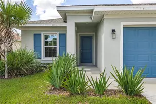 528 Rose Apple Cir, Port Charlotte, FL 33954 - Photo 4