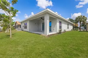 528 Rose Apple Cir, Port Charlotte, FL 33954 - Photo 8