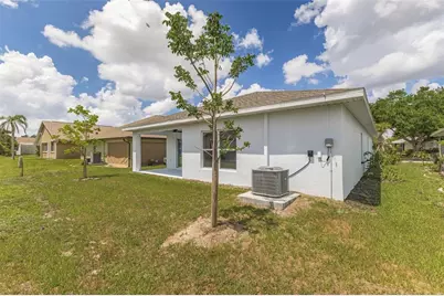 573 Rose Apple Circle, Port Charlotte, FL 33954 - Photo 8