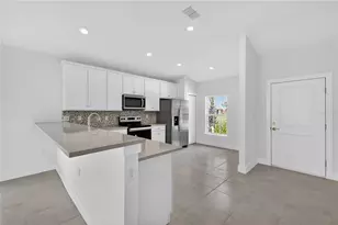 573 Rose Apple Cir, Port Charlotte, FL 33954 - Photo 10