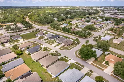 573 Rose Apple Circle, Port Charlotte, FL 33954 - Photo 38