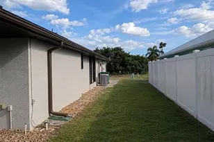 23146 Ambassador Ave, Port Charlotte, FL 33954 - Photo 42