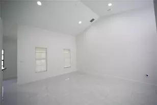 23146 Ambassador Ave, Port Charlotte, FL 33954 - Photo 10