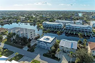 276 Lewis Cir, Punta Gorda, FL 33950 - Photo 4