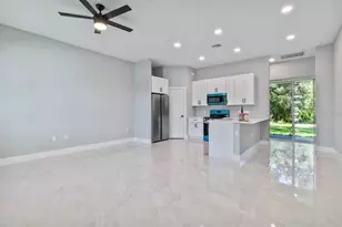 20462 Kenilworth Blvd, Port Charlotte, FL 33954 - Photo 4