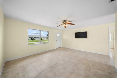 154 Danforth Drive, Punta Gorda, FL 33980 - Photo 4