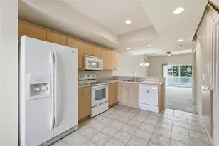 1246 Rio De Janeiro Ave, Punta Gorda, FL 33983 - Photo 4