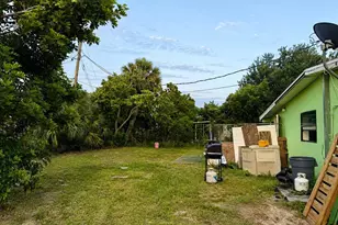 21098 Gephart Ave, Port Charlotte, FL 33952 - Photo 16