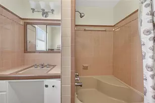 1447 Lemon Bay Dr, Englewood, FL 34223 - Photo 22