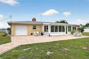 1447 Lemon Bay Dr, Englewood, FL 34223 - Photo 48