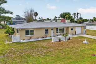 1447 Lemon Bay Dr, Englewood, FL 34223 - Photo 2