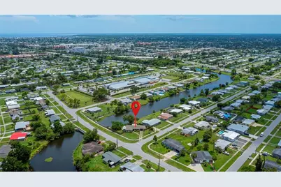 21539 Gladis Avenue, Port Charlotte, FL 33952 - Photo 10