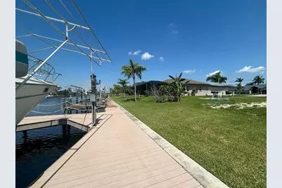 13425 Marquette Boulevard, Fort Myers, FL 33905 - Photo 6