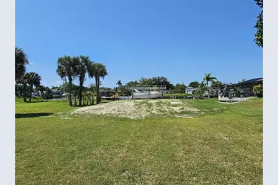 13425 Marquette Boulevard, Fort Myers, FL 33905 - Photo 12