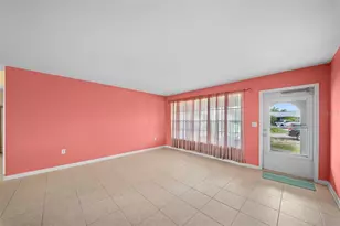 115 Bedford Dr NE, Port Charlotte, FL 33952 - Photo 6
