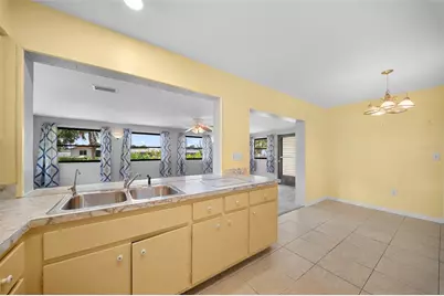 115 Bedford Drive NE, Port Charlotte, FL 33952 - Photo 10