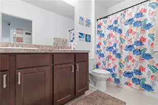 10230 Geese Trail Cir, Sun City Center, FL 33573 - Photo 16