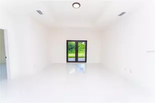 4706 27th St SW, Lehigh Acres, FL 33973 - Photo 4