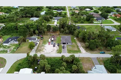 3715 Teakwood Street, Fort Myers, FL 33905 - Photo 2