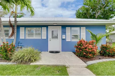 708 W Olympia Avenue, Punta Gorda, FL 33950 - Photo 2