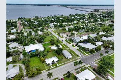 708 W Olympia Avenue, Punta Gorda, FL 33950 - Photo 62
