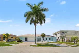 548 Belvedere Ct, Punta Gorda, FL 33950 - Photo 2
